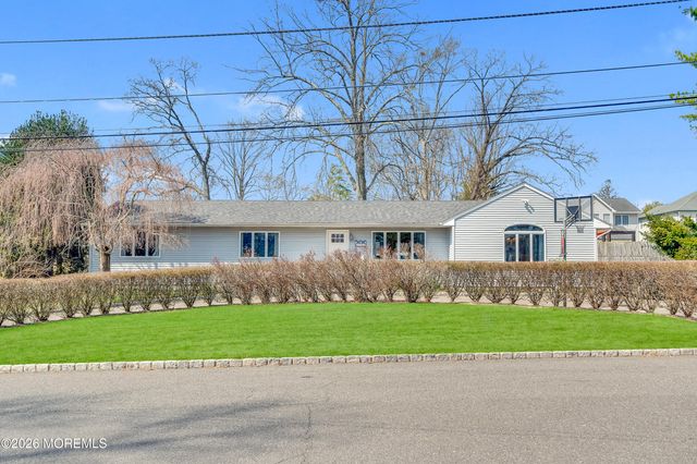 203 Gilford Avenue, Island Heights, NJ 08732