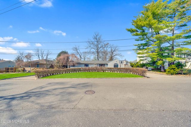 203 Gilford Avenue, Island Heights, NJ 08732