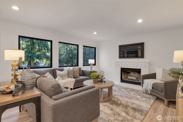 19228 NE 202nd Street, Woodinville, WA 98077