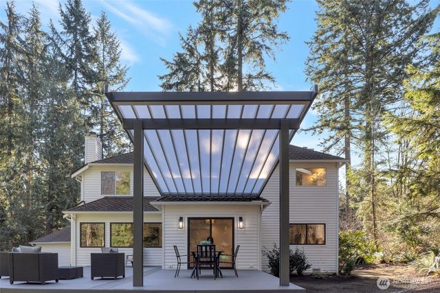 19228 NE 202nd Street, Woodinville, WA 98077