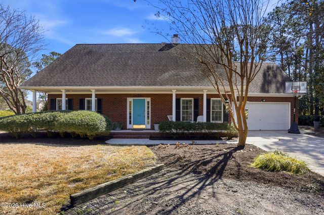 200 Greenwich Lane, Wilmington, NC 28409