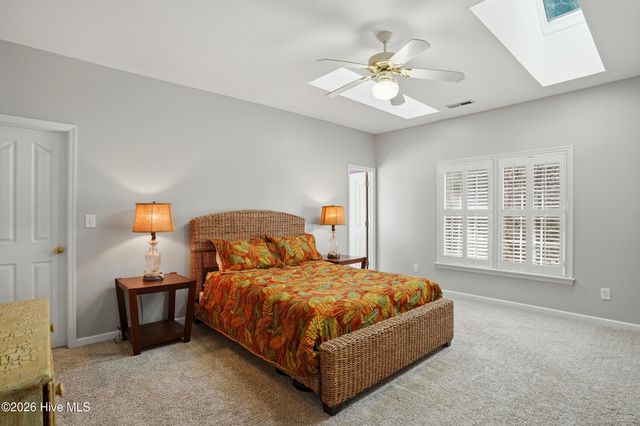 200 Greenwich Lane, Wilmington, NC 28409