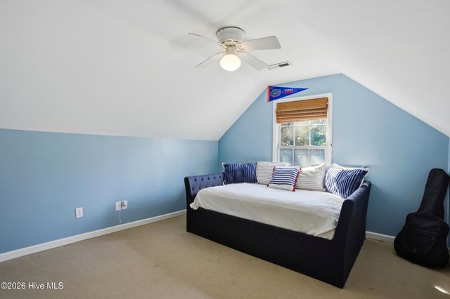 200 Greenwich Lane, Wilmington, NC 28409