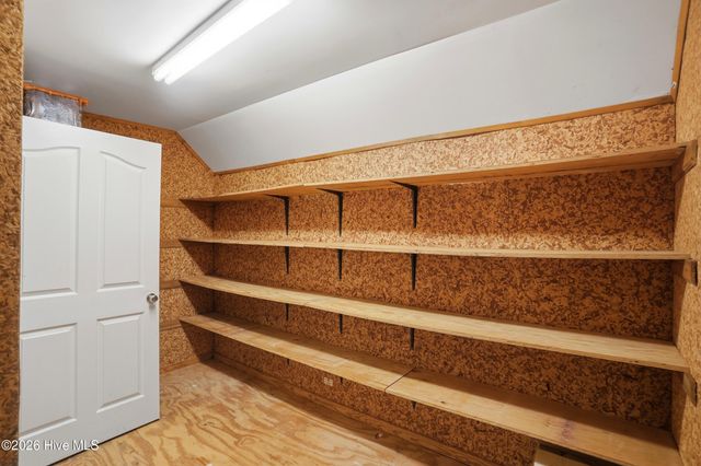 200 Greenwich Lane, Wilmington, NC 28409