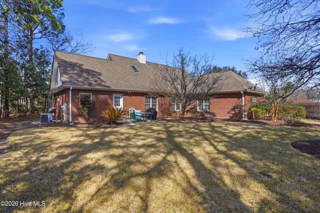 200 Greenwich Lane, Wilmington, NC 28409