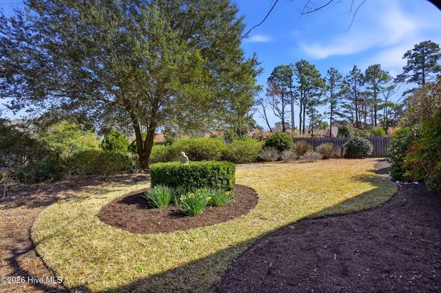 200 Greenwich Lane, Wilmington, NC 28409
