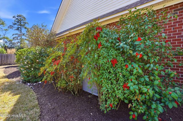 200 Greenwich Lane, Wilmington, NC 28409