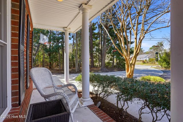 200 Greenwich Lane, Wilmington, NC 28409