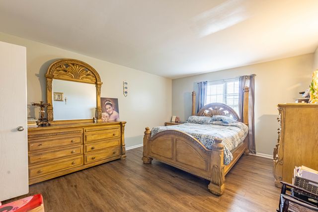19733 S Edinburgh Lane, Frankfort, IL 60423
