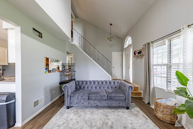 19733 S Edinburgh Lane, Frankfort, IL 60423