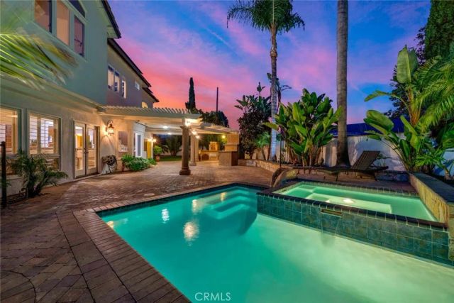 13671 Belle Rive, North Tustin, CA 92705