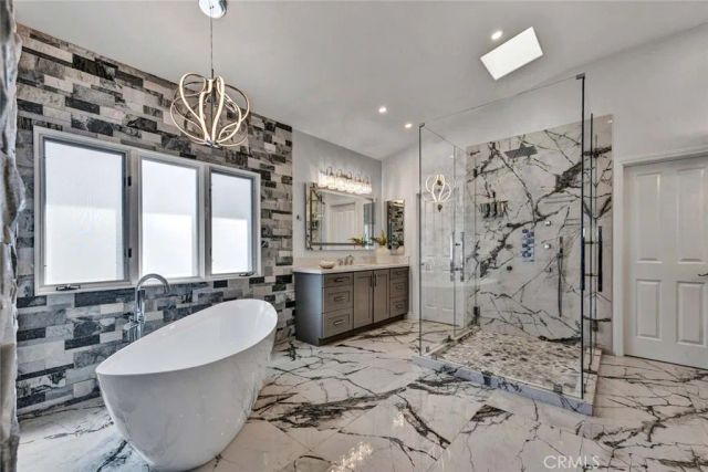 13671 Belle Rive, North Tustin, CA 92705