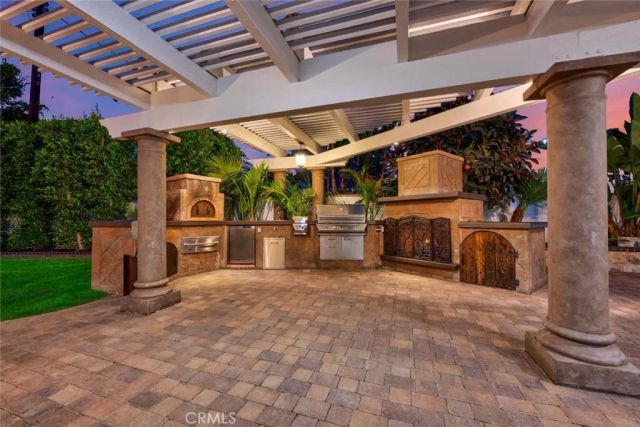 13671 Belle Rive, North Tustin, CA 92705