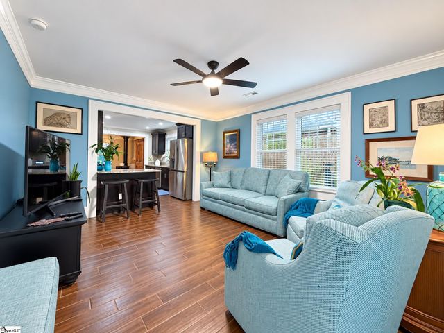 23 Underwood Avenue, Greenville, SC 29607
