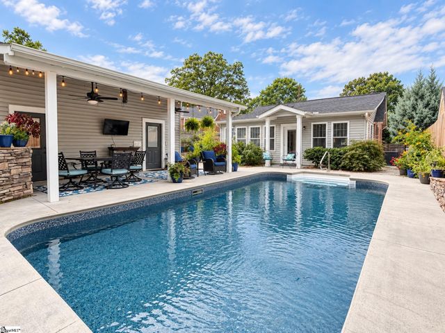 23 Underwood Avenue, Greenville, SC 29607