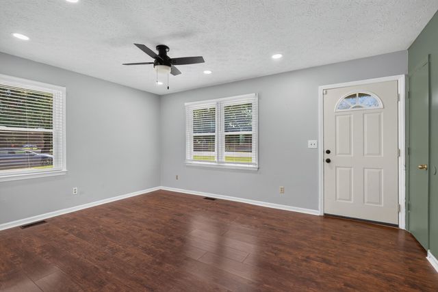 307 Peachtree Lane, Frankfort, KY 40601