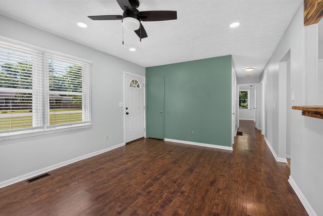 307 Peachtree Lane, Frankfort, KY 40601