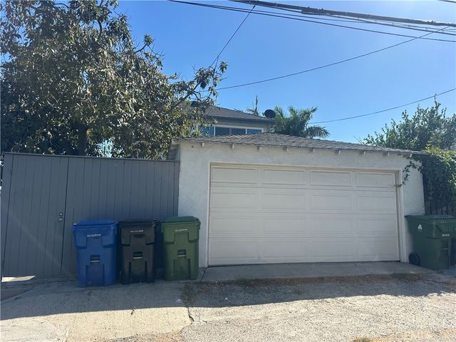 8801 Cattaraugus, Los Angeles, CA 90034