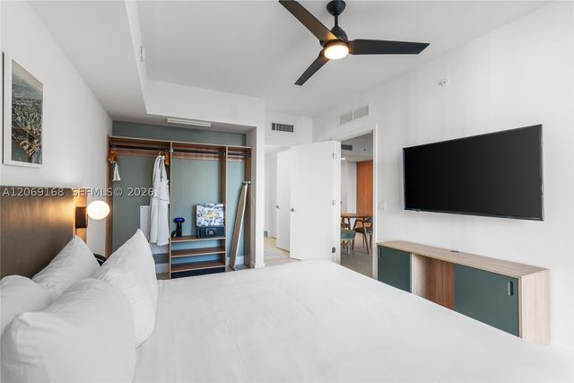 159 NE 6th St 2804, Miami, FL 33132