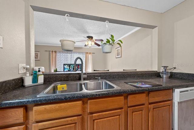 1409 ALPINE ROAD 10, Clearwater, FL 33755
