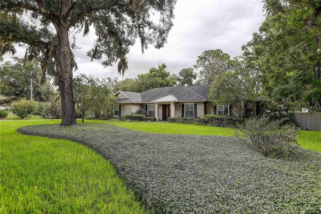 1508 ECKLES DRIVE, Tampa, FL 33612