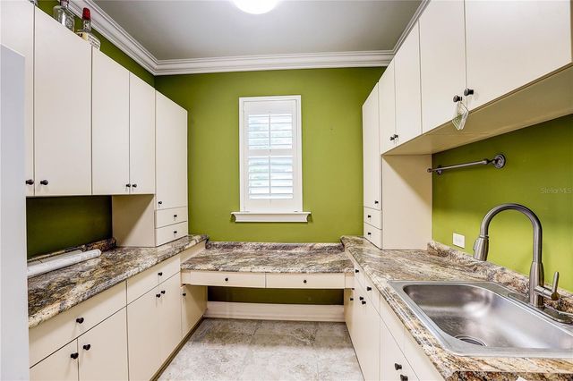 1508 ECKLES DRIVE, Tampa, FL 33612