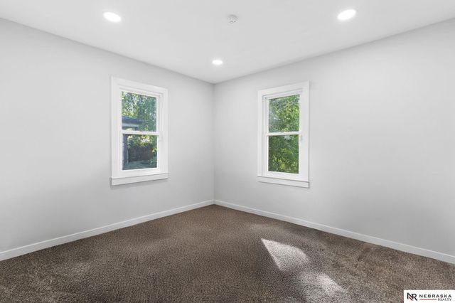 3532 N 39th Street, Omaha, NE 68111