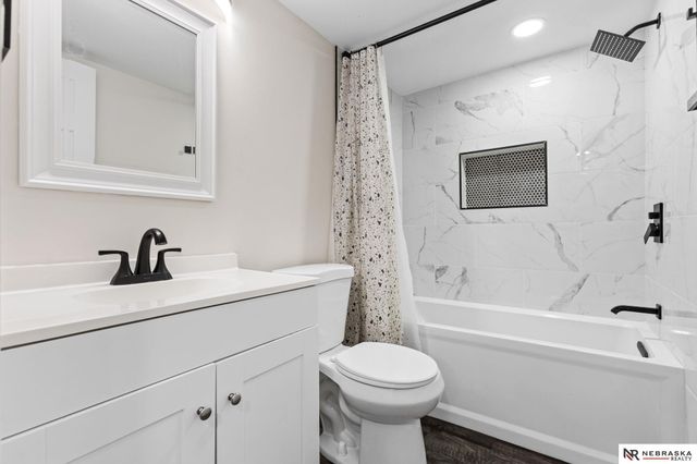 3532 N 39th Street, Omaha, NE 68111