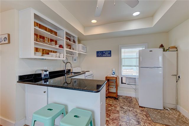 134 N Alister St 19, Port Aransas, TX 78373