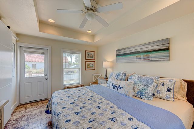 134 N Alister St 19, Port Aransas, TX 78373