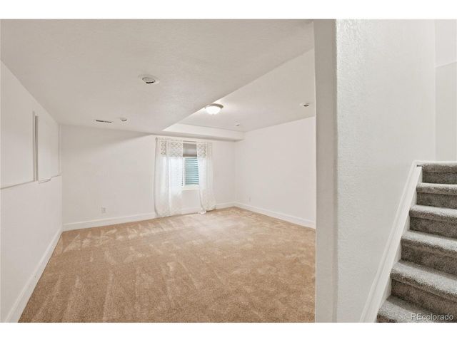 9687 Eagle Creek Pkwy, Commerce City, CO 80022