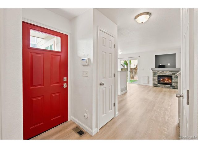 9687 Eagle Creek Pkwy, Commerce City, CO 80022