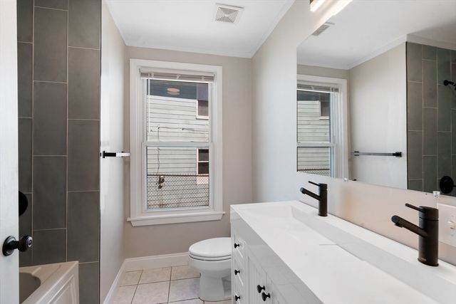 16 Hawthorne Street, Boston, MA 02119