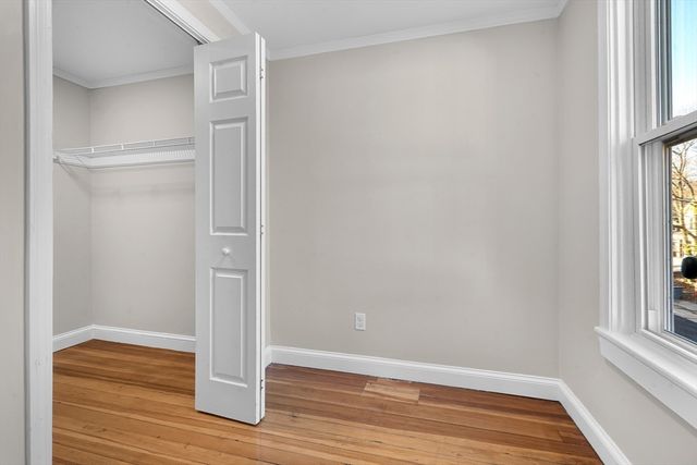 16 Hawthorne Street, Boston, MA 02119