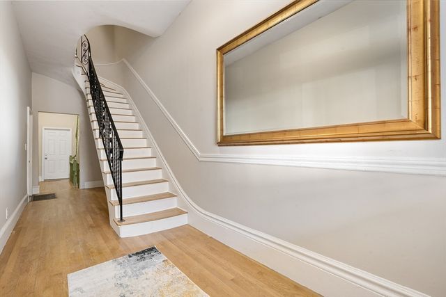 16 Hawthorne Street, Boston, MA 02119