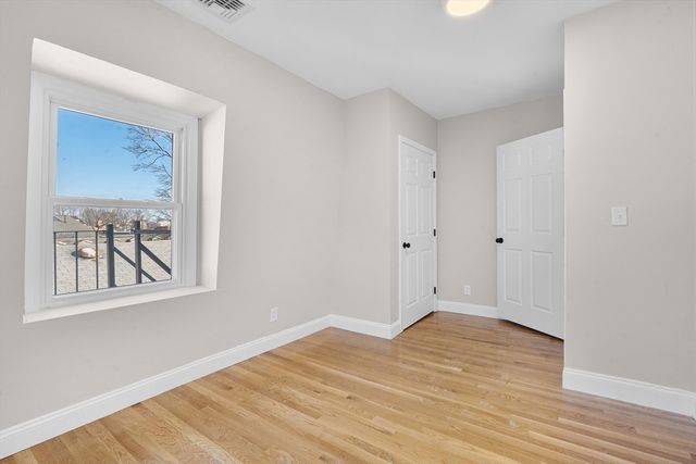 16 Hawthorne Street, Boston, MA 02119