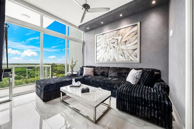 20155 Boca West Drive Ph B804, Boca Raton, FL 33434