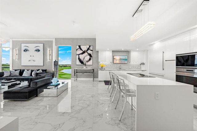 20155 Boca West Drive Ph B804, Boca Raton, FL 33434