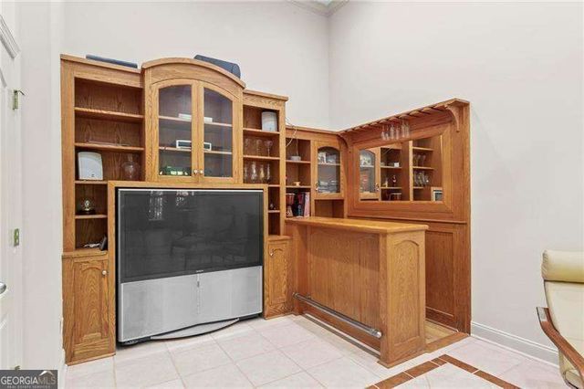 1169 Dawn View Lane NW, Atlanta, GA 30327