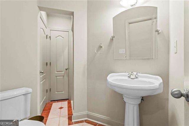 1169 Dawn View Lane NW, Atlanta, GA 30327