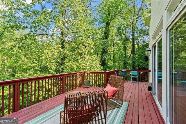 1169 Dawn View Lane NW, Atlanta, GA 30327