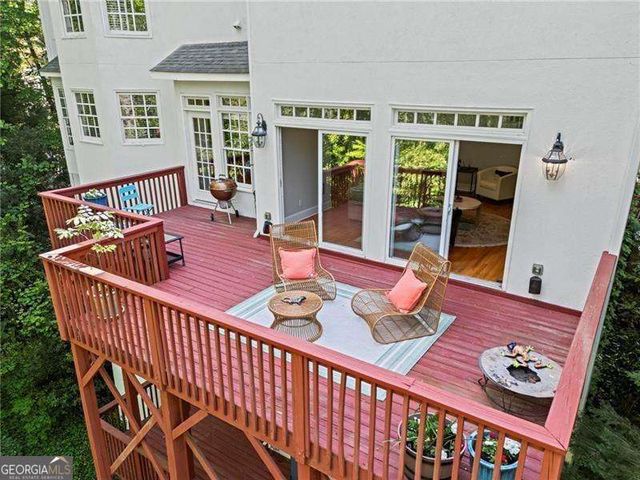 1169 Dawn View Lane NW, Atlanta, GA 30327