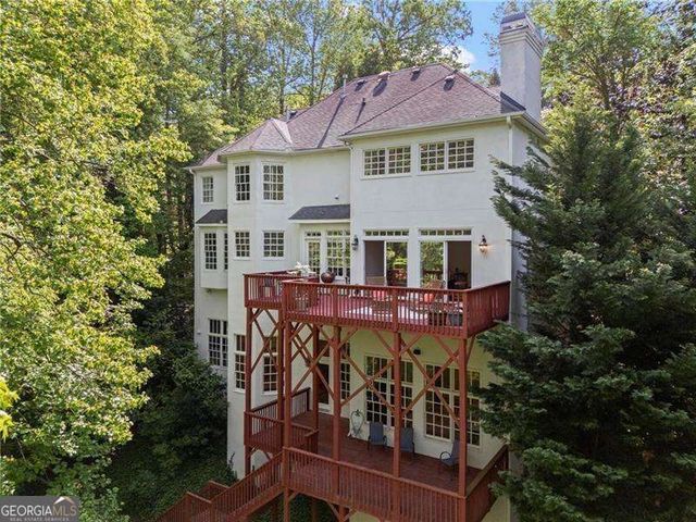 1169 Dawn View Lane NW, Atlanta, GA 30327