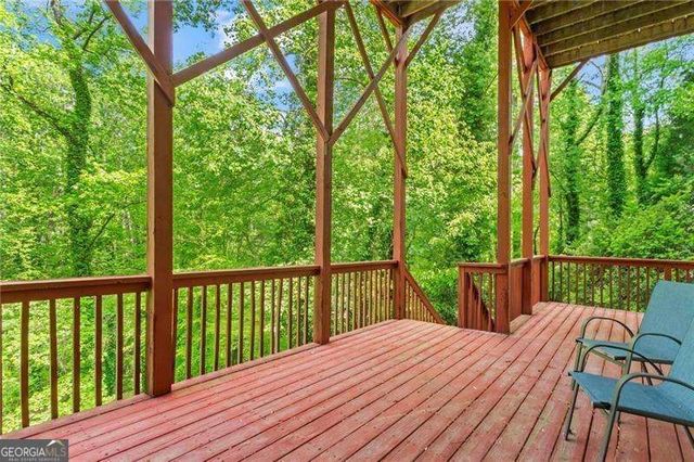 1169 Dawn View Lane NW, Atlanta, GA 30327