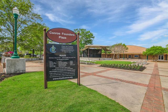 510 Belle Springs Lane, Conroe, TX 77301