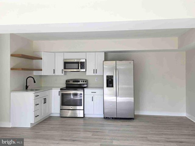 8229 CAGLE RD, Fort Washington, MD 20744