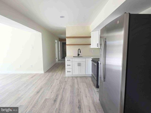 8229 CAGLE RD, Fort Washington, MD 20744