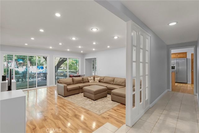 3999 El Lado, La Crescenta, CA 91214