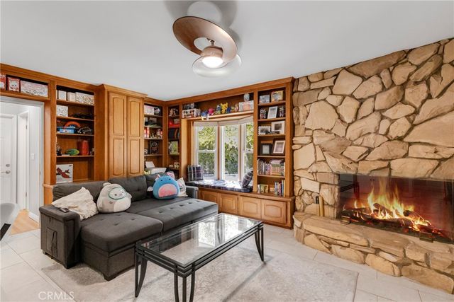 3999 El Lado, La Crescenta, CA 91214