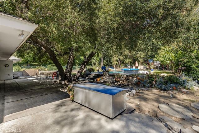 3999 El Lado, La Crescenta, CA 91214